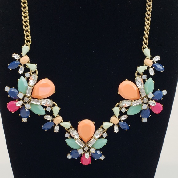 J. Crew Statement Necklace Pop Colors - Picture 7 of 8